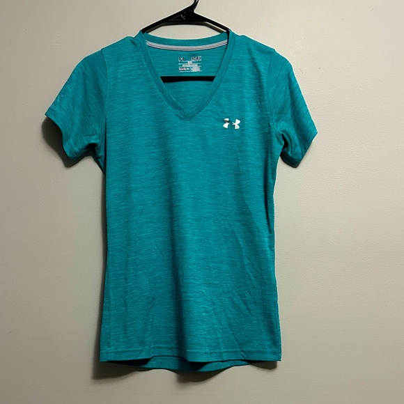 Under Armour Loose Heat Gear Women's Aqua V-Neck Tee Medium - Picture 1 of 5